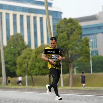 Runner Photo 6374496