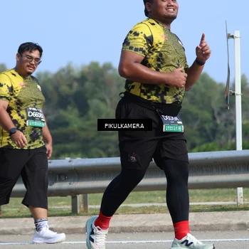 Runner Photo 6374516