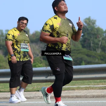 Runner Photo 6374527