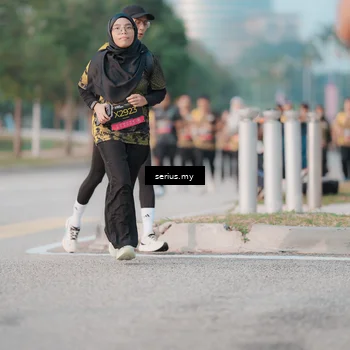Runner Photo 6374532