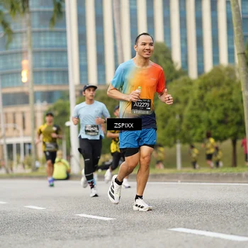 Runner Photo 6374553
