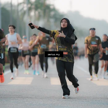 Runner Photo 6374560