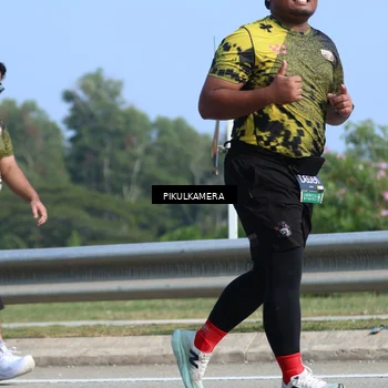 Runner Photo 6374561