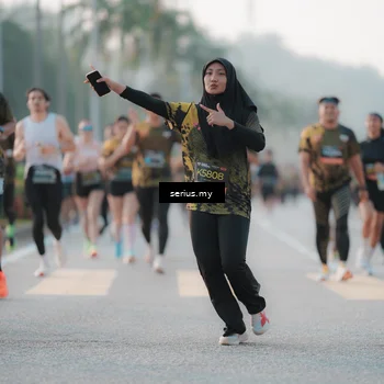 Runner Photo 6374565