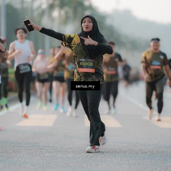 Runner Photo 6374572