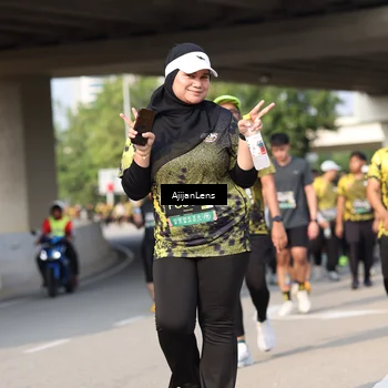 Runner Photo 6374585