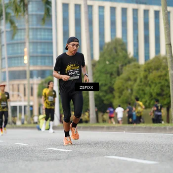 Runner Photo 6374586