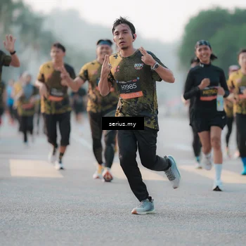 Runner Photo 6374601