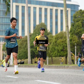 Runner Photo 6374607