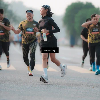 Runner Photo 6374610