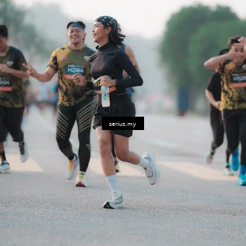 Runner Photo 6374622