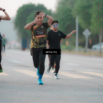 Runner Photo 6374626