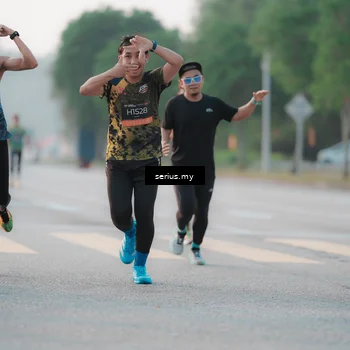 Runner Photo 6374631