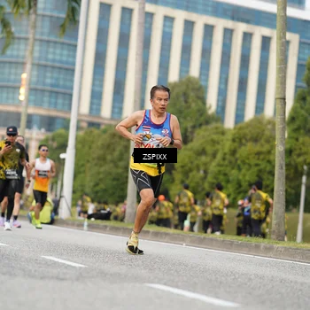 Runner Photo 6374640