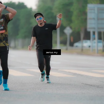 Runner Photo 6374642