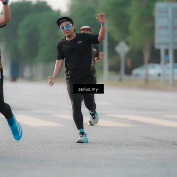 Runner Photo 6374651