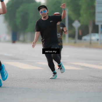 Runner Photo 6374667