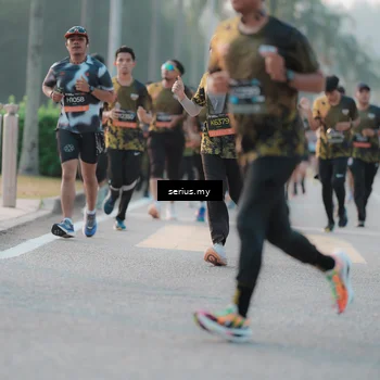 Runner Photo 6374677