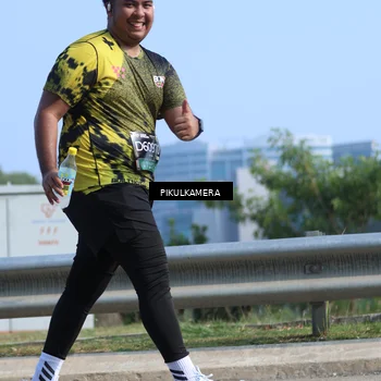 Runner Photo 6374680