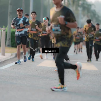 Runner Photo 6374685