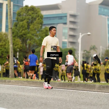 Runner Photo 6374693