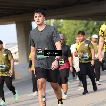 Runner Photo 6374711