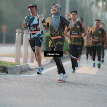 Runner Photo 6374715