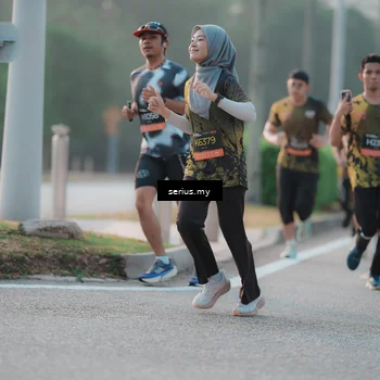 Runner Photo 6374734