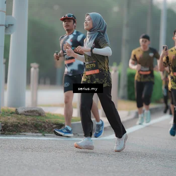 Runner Photo 6374736