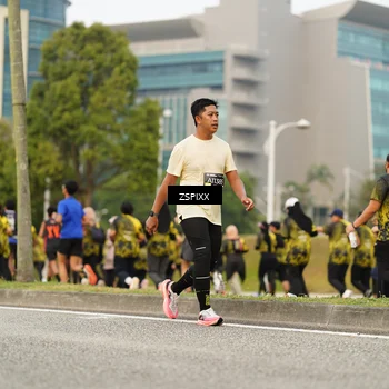 Runner Photo 6374741
