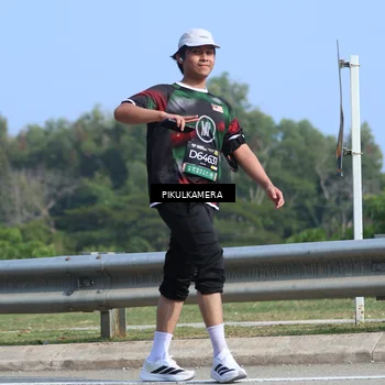 Runner Photo 6374764