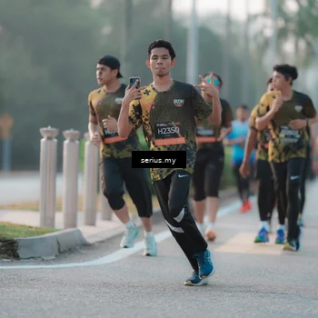 Runner Photo 6374771