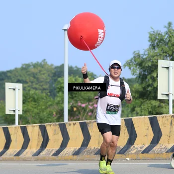 Runner Photo 6374783