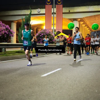 Runner Photo 6374804