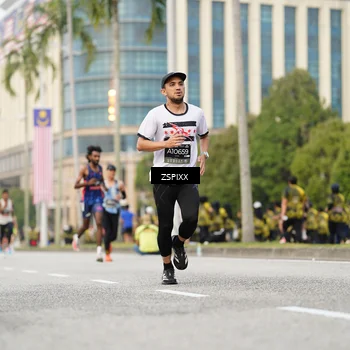 Runner Photo 6374810