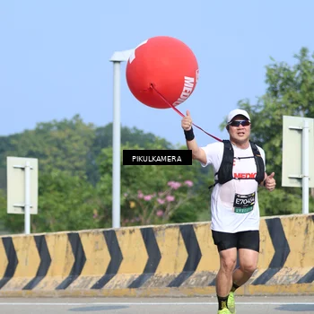 Runner Photo 6374817
