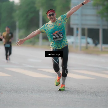 Runner Photo 6374833