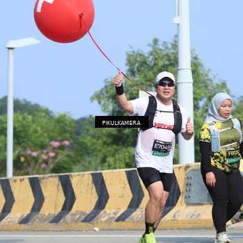 Runner Photo 6374855