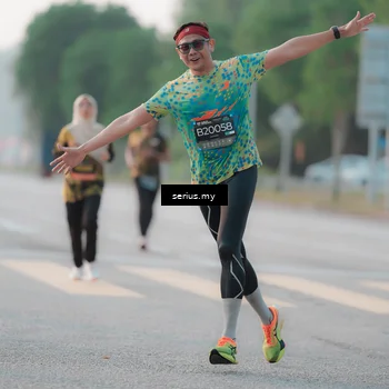 Runner Photo 6374867