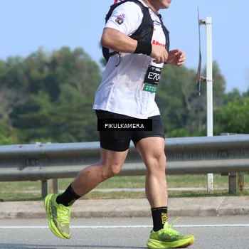 Runner Photo 6374870