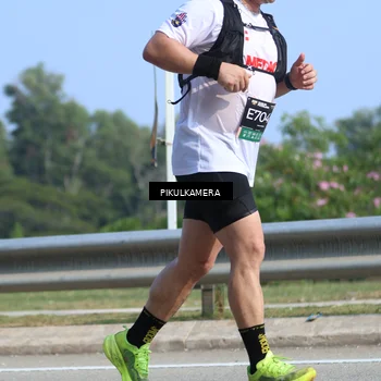 Runner Photo 6374898