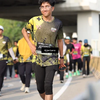 Runner Photo 6374919
