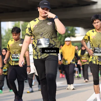 Runner Photo 6374923