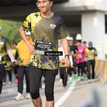 Runner Photo 6374934