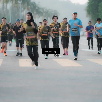 Runner Photo 6374957