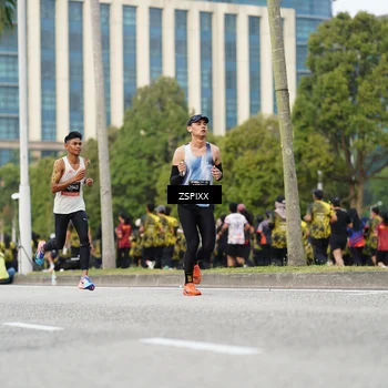 Runner Photo 6374963