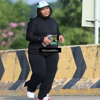 Runner Photo 6374966