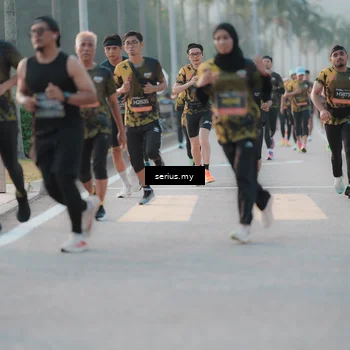 Runner Photo 6374975