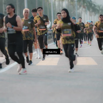 Runner Photo 6374983
