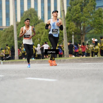 Runner Photo 6374989